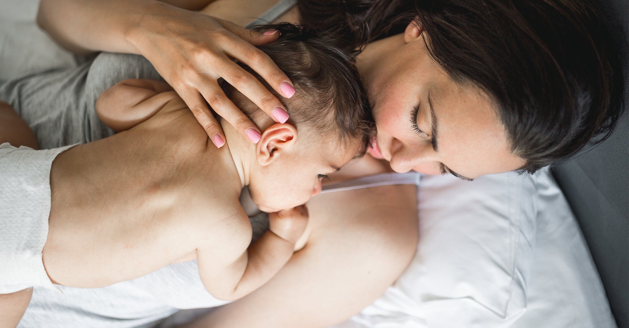 Baby Bonding: Känguruhen ist Kuscheltherapie für die Kleinsten